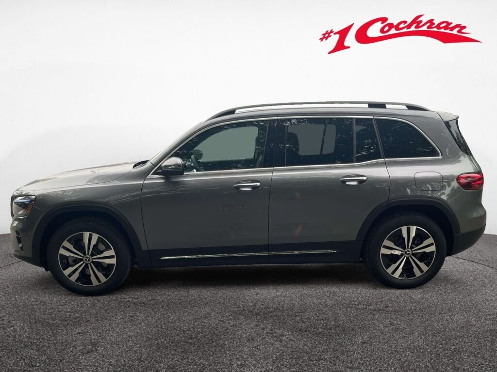 New 2026 Mountain Grey Metallic Mercedes-Benz GLB 250 image 10
