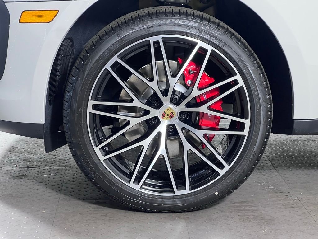 New 2026 Chalk Porsche S image 11