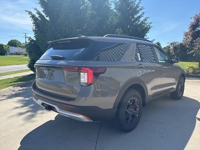 New 2026 Marsh Gray Ford Tremor® image 5