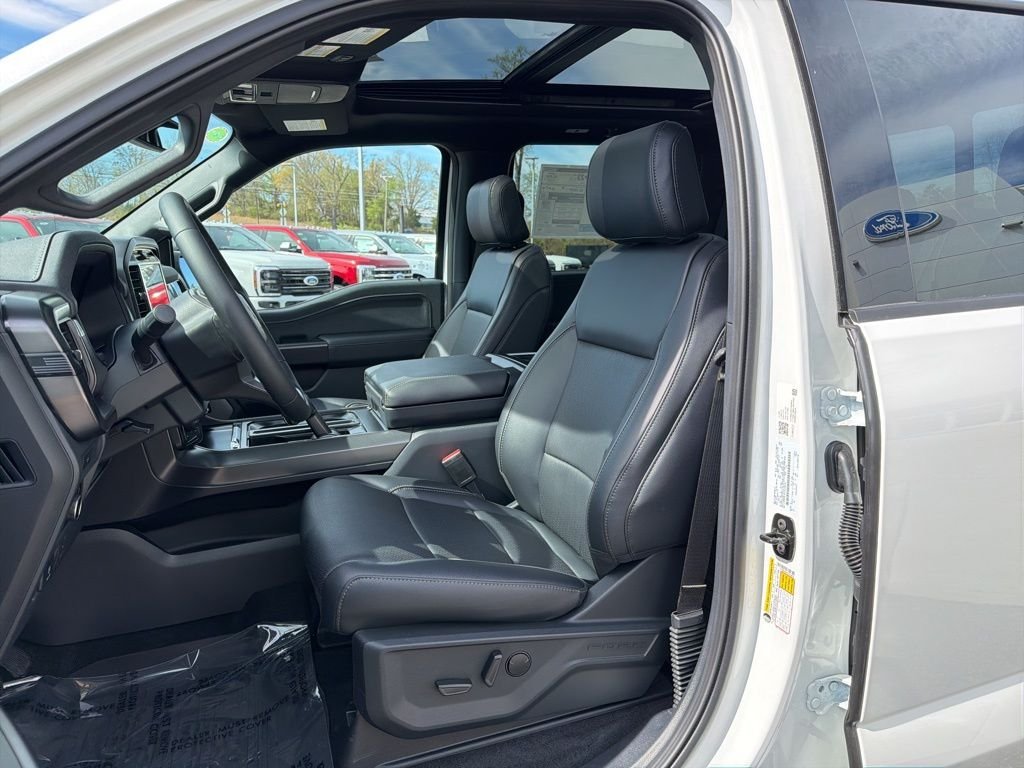 New 2026 Star White Metallic Tri-Coat Ford Lariat® image 9