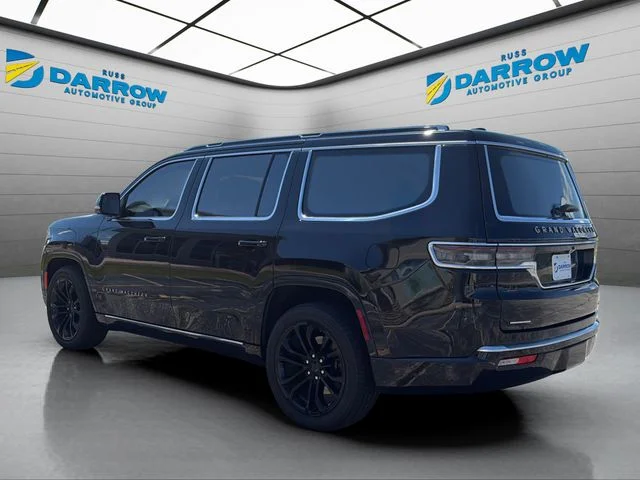 Used 2022 Black Jeep Series III image 3