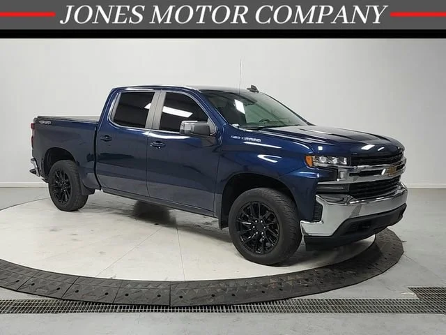 2022 Chevrolet Silverado 1500 LT 2FL 4X4 Crew Cab Short Box's photo