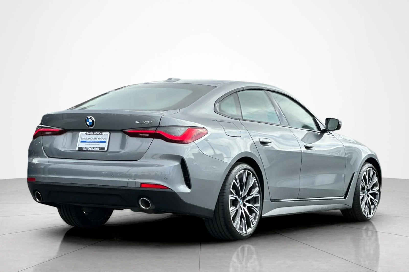 Used 2023 Skyscraper Grey Metallic BMW 430i image 5