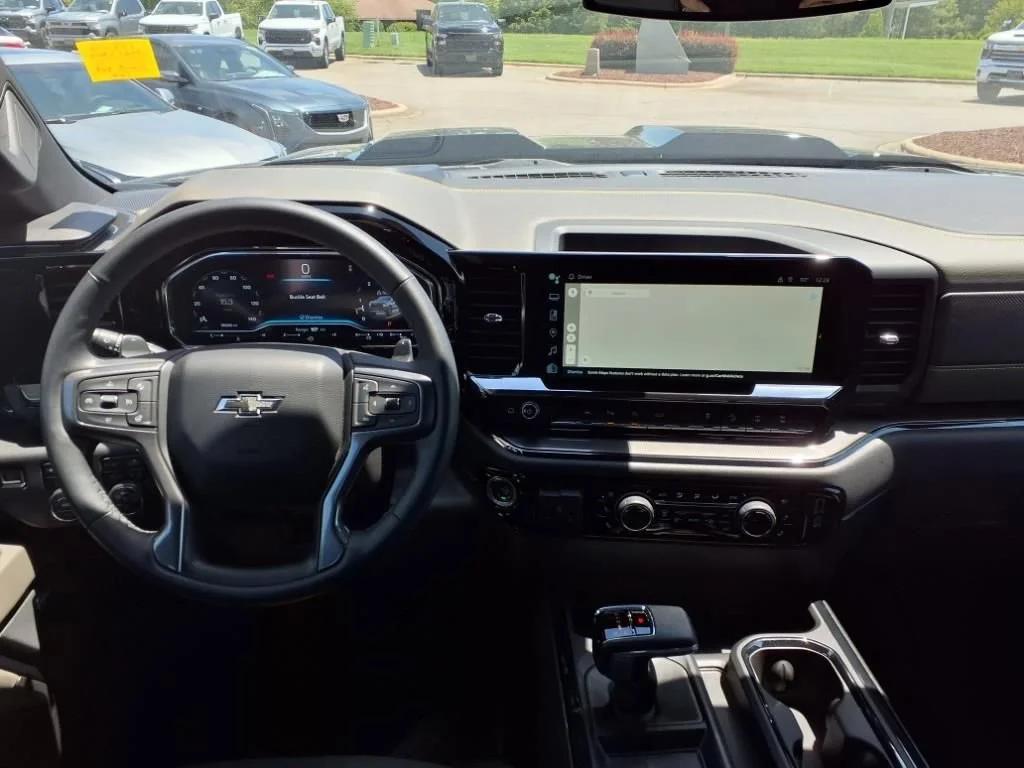 2023 Chevrolet Silverado 1500 ZR2 - Photo 12