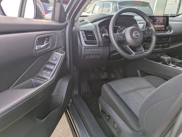 Used 2024 Gray Nissan SV image 21
