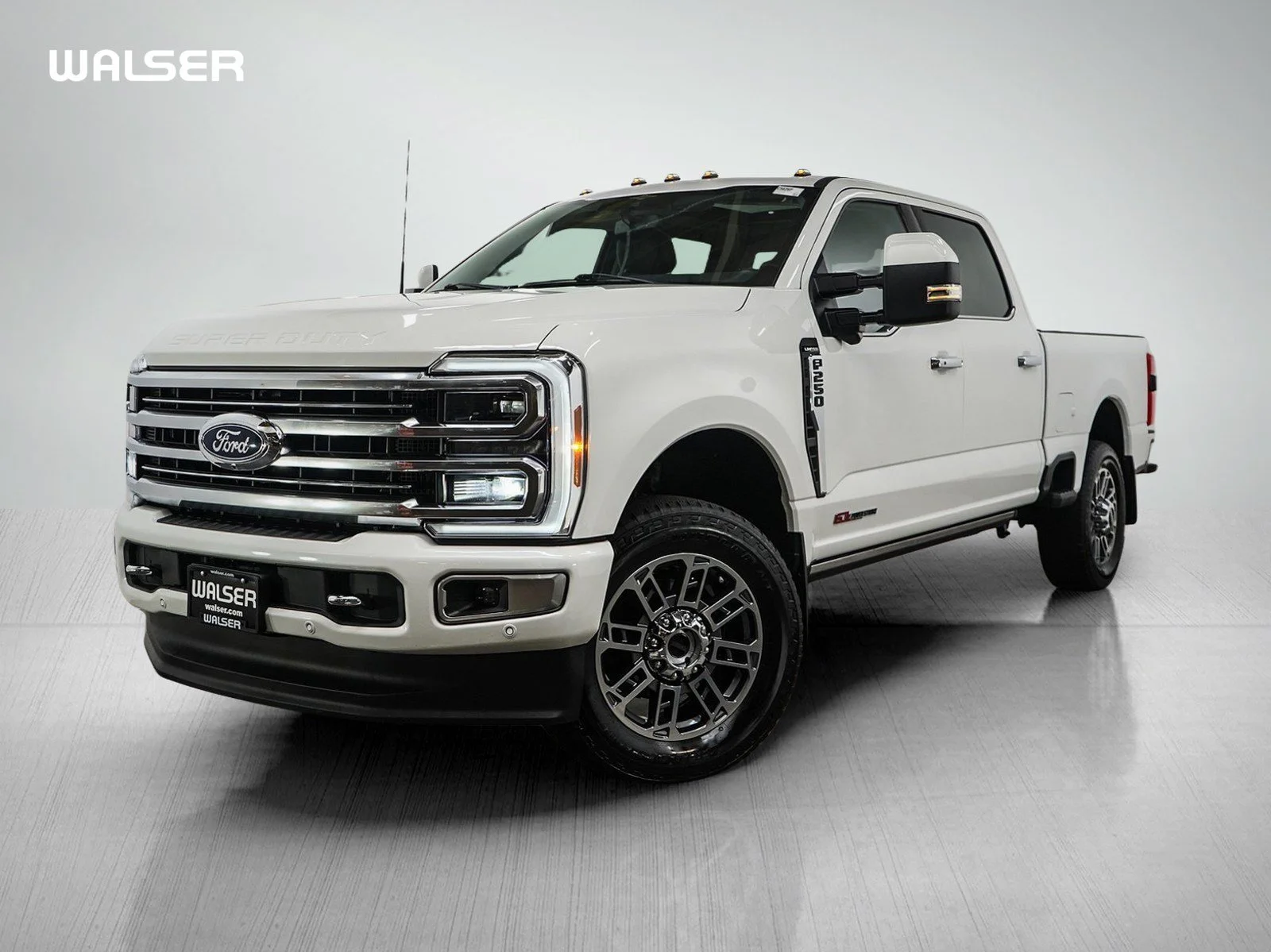 Used 2023 Star White Metallic Tri-Coat Ford Limited image 1