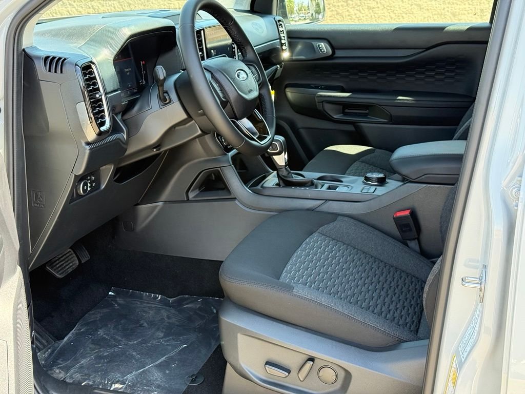 New 2026 Avalanche Ford XLT image 5