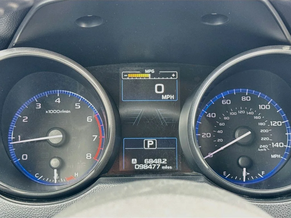 Used 2018 White Subaru 2.5i image 14