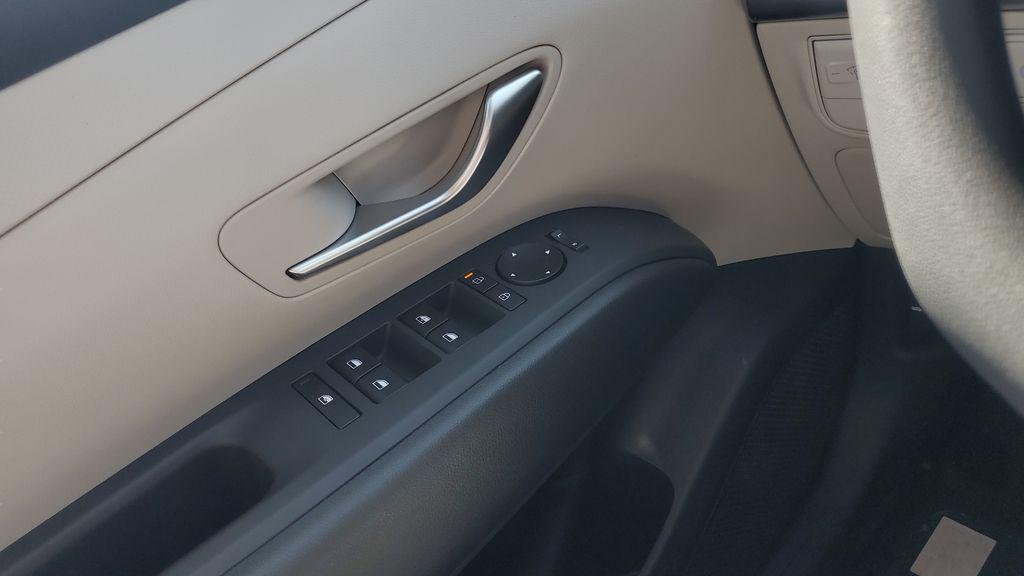 2026 Hyundai Tucson Blue SE - Photo 20