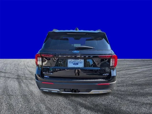 New 2026 Agate Black Metallic Ford Active image 5