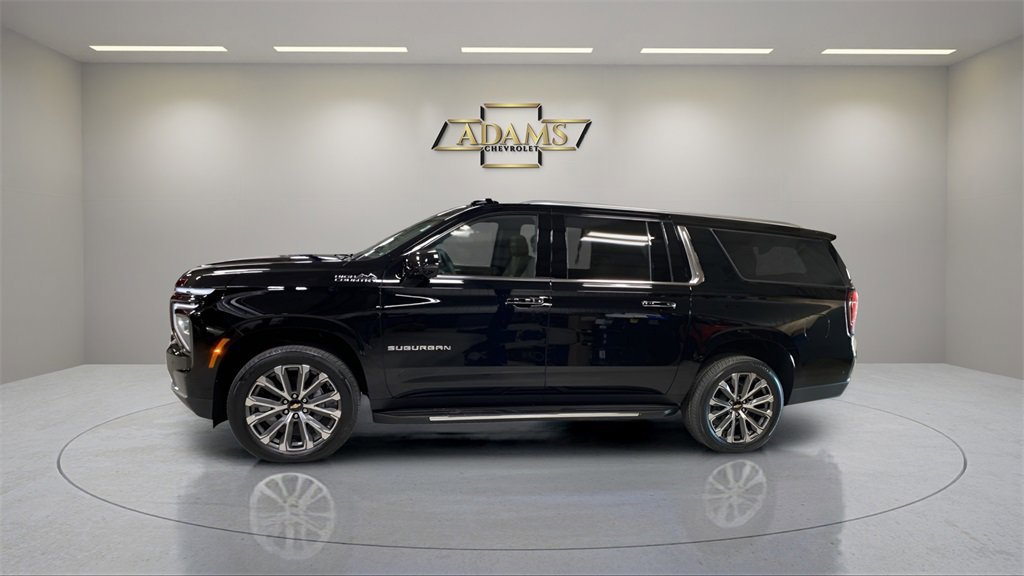 2026 Chevrolet Suburban High Country photo 2