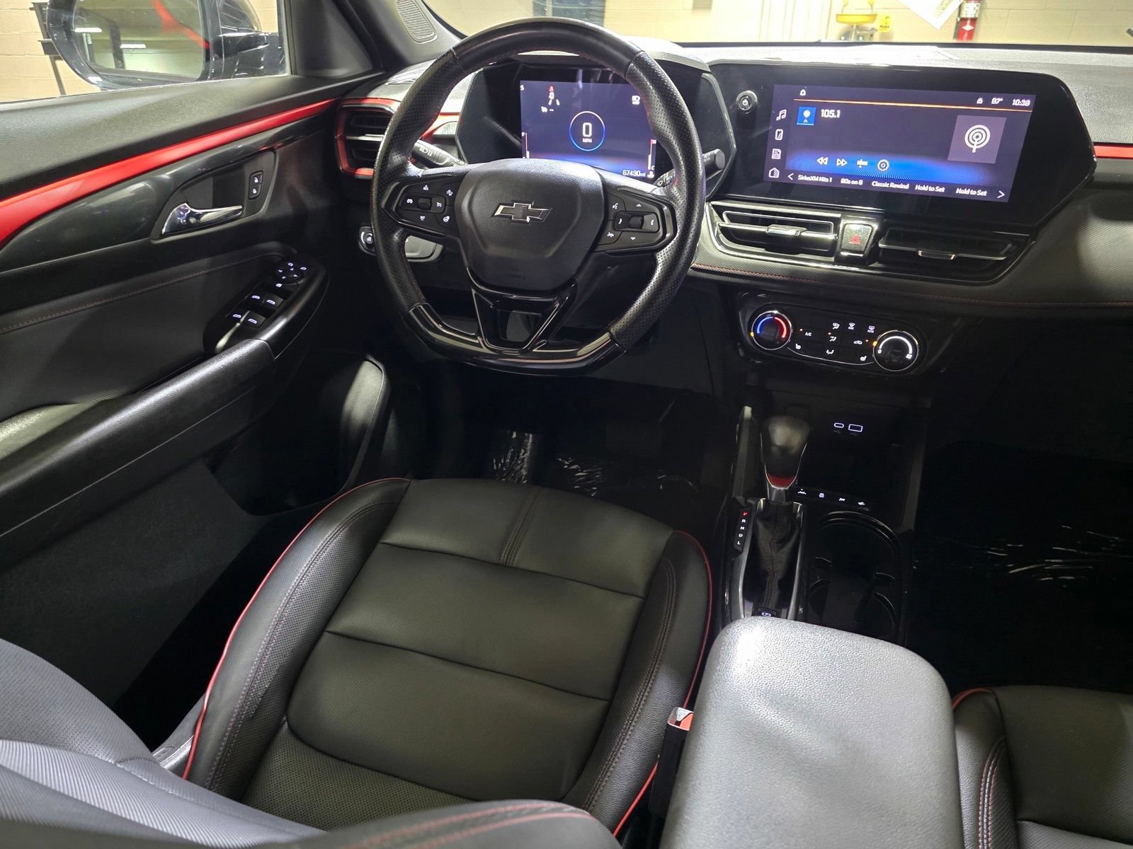 Used 2024 Mosaic Black Metallic Chevrolet RS image 19