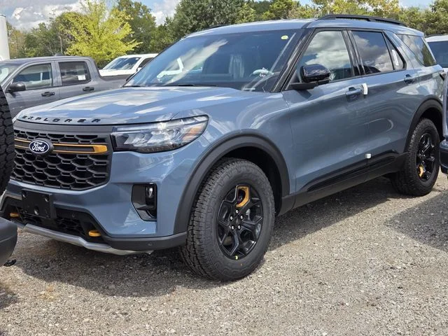 New 2027 Vapor Blue Metallic Ford Tremor® image 2