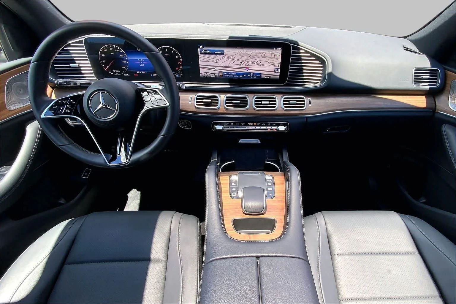 Certified Used 2026 Polar White Mercedes-Benz GLE 350 image 15