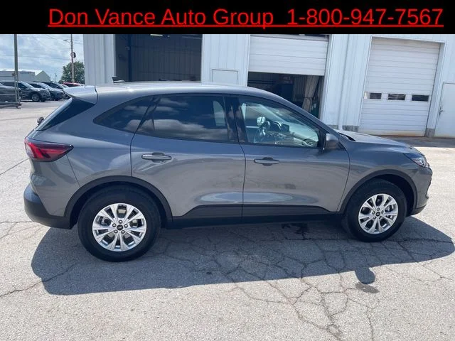 Used 2025 Gray Ford Active image 6