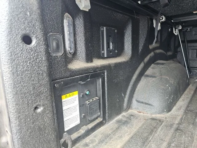 Used 2021 Black Ford XLT image 10