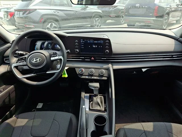 New 2026 Gray Hyundai SE image 10