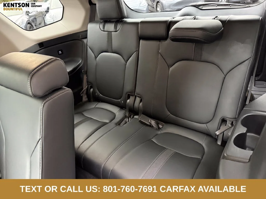 Used 2023 White Honda EX-L image 38