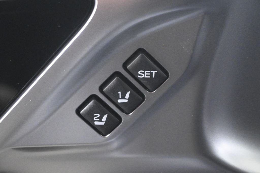2025 Subaru Outback Limited - Photo 26