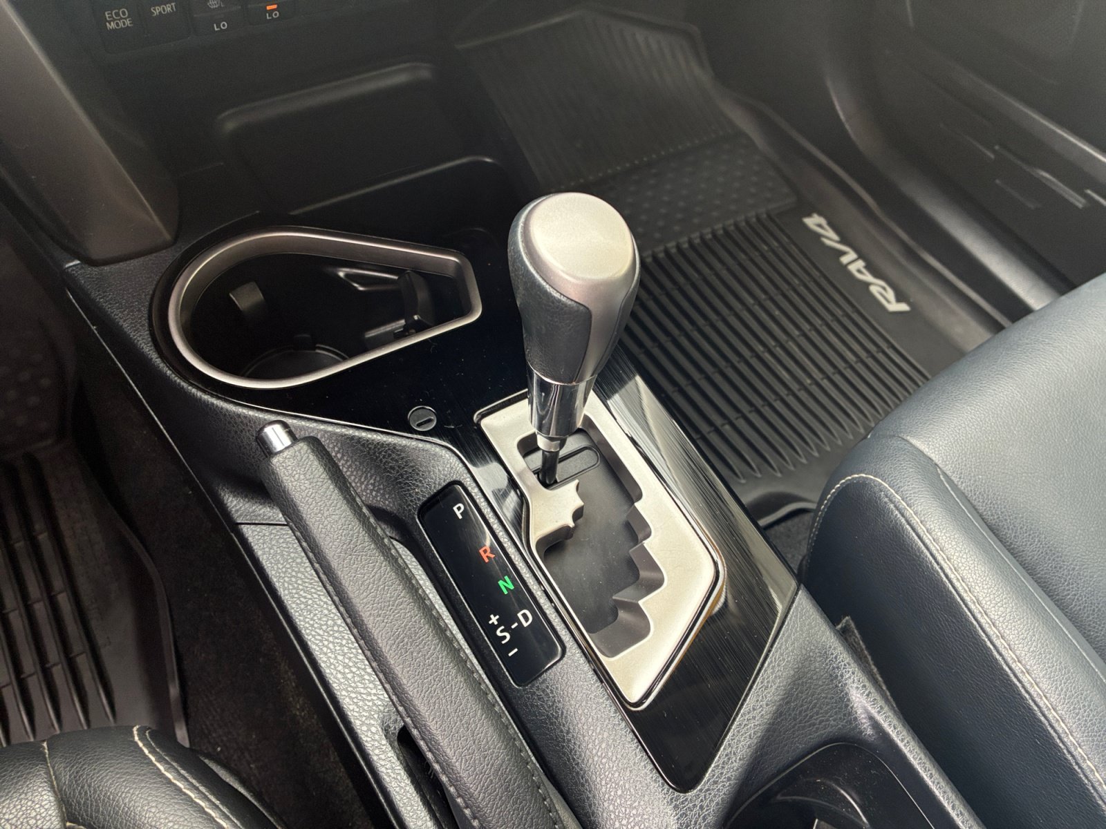 Used 2017 Magnetic Gray Metallic Toyota Limited image 23