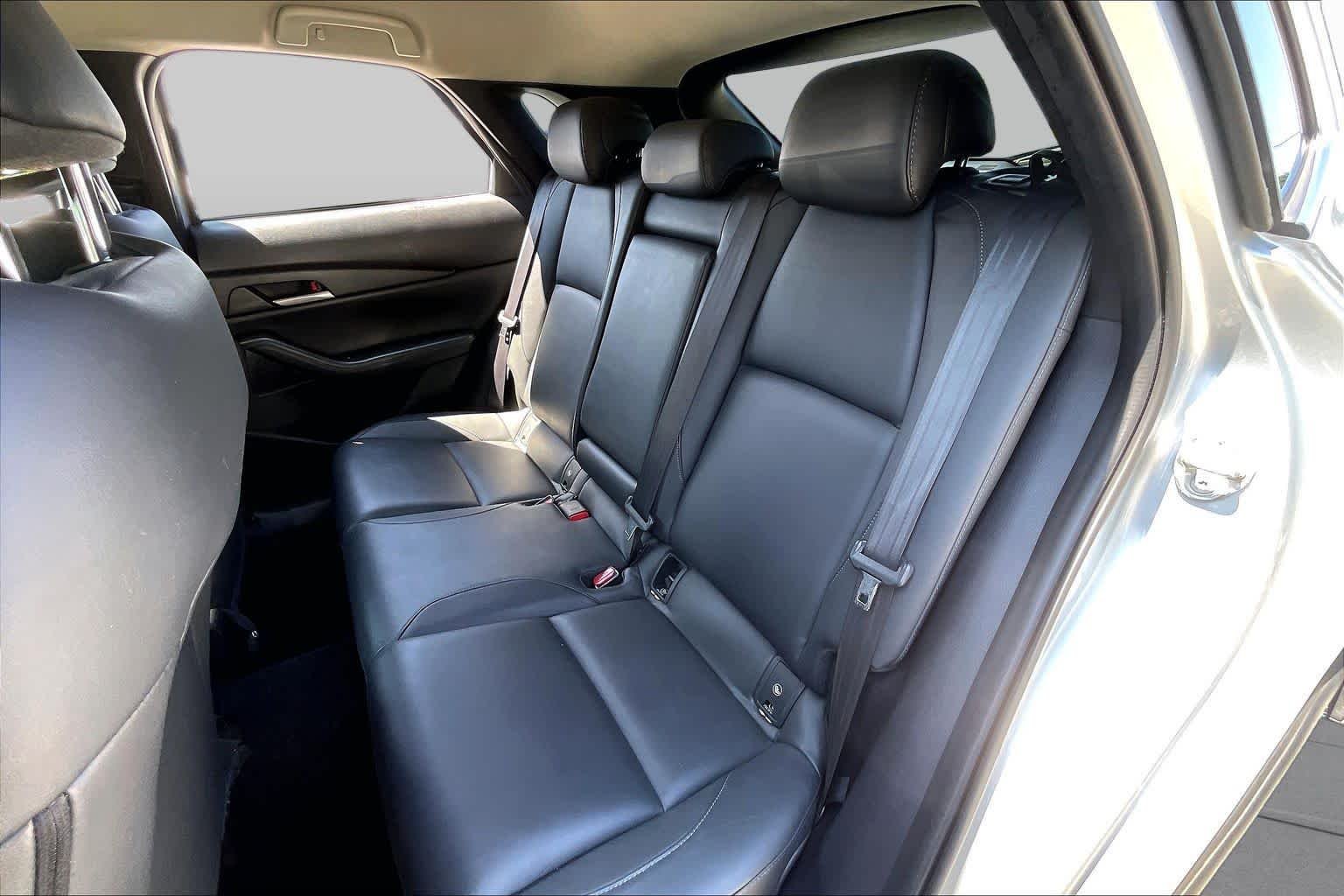 Used 2021 Sonic Silver Metallic Mazda Select image 19