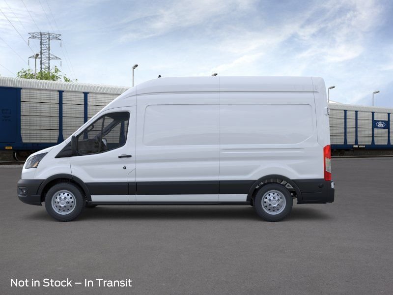 New 2026 Oxford White Ford Cargo Van image 3