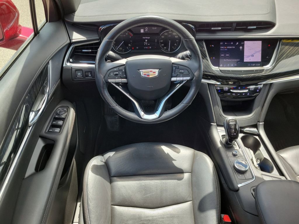 Used 2020 RED HORIZON TINTCOAT Cadillac AWD Premium Luxury image 14