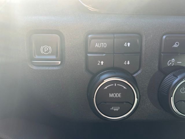 Used 2023 White Chevrolet ZR2 image 35
