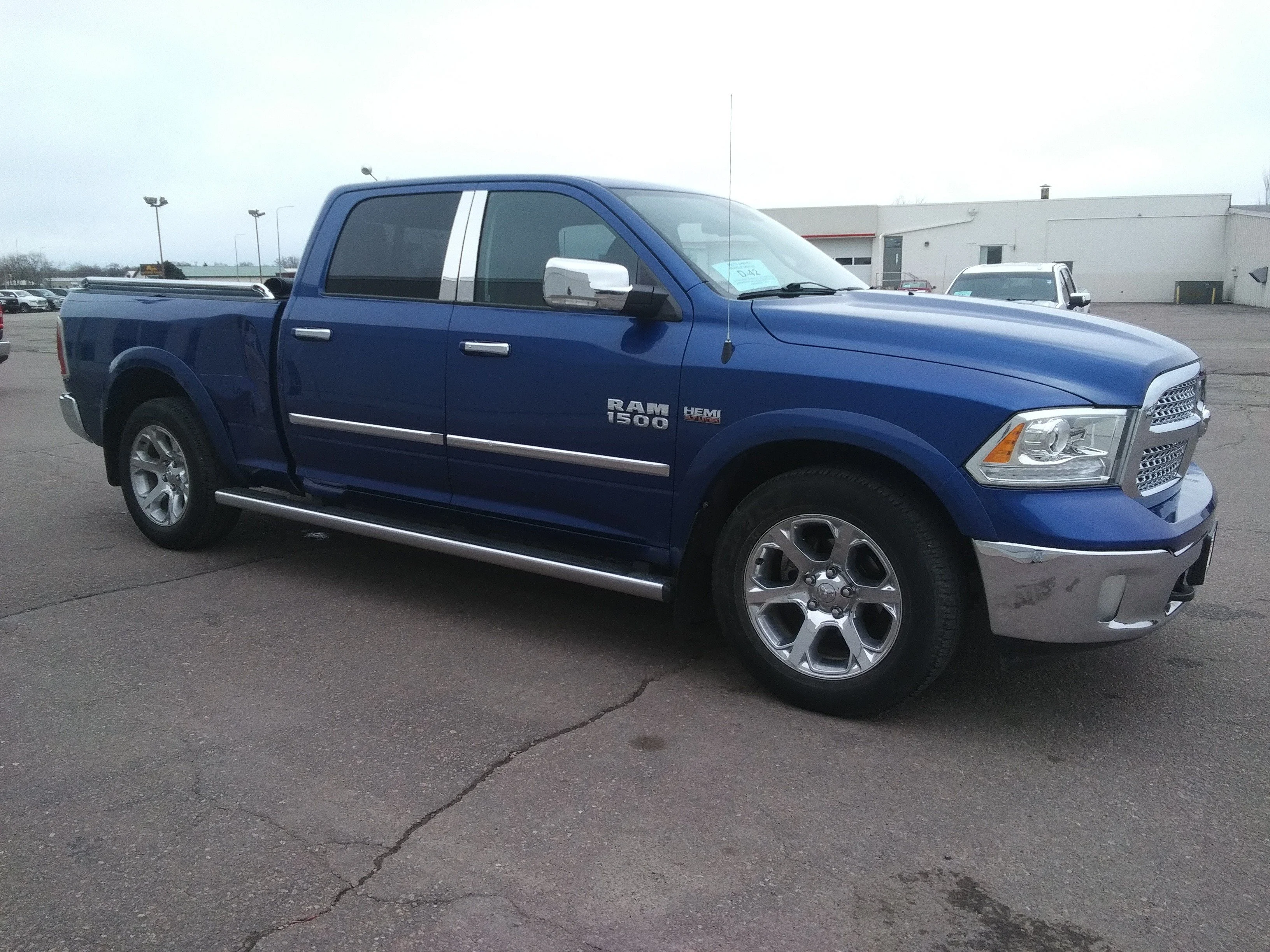Used 2017 Blue Ram Laramie image 4
