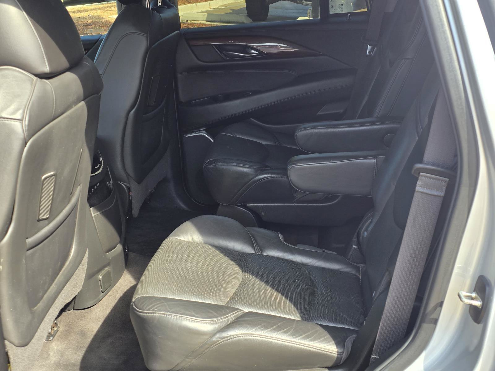 2020 Cadillac Escalade Luxury - Photo 20