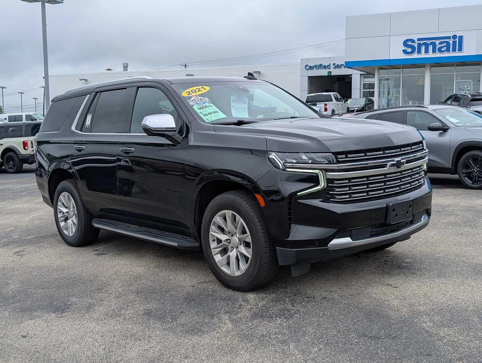 Used 2021 Black Chevrolet Premier image 6
