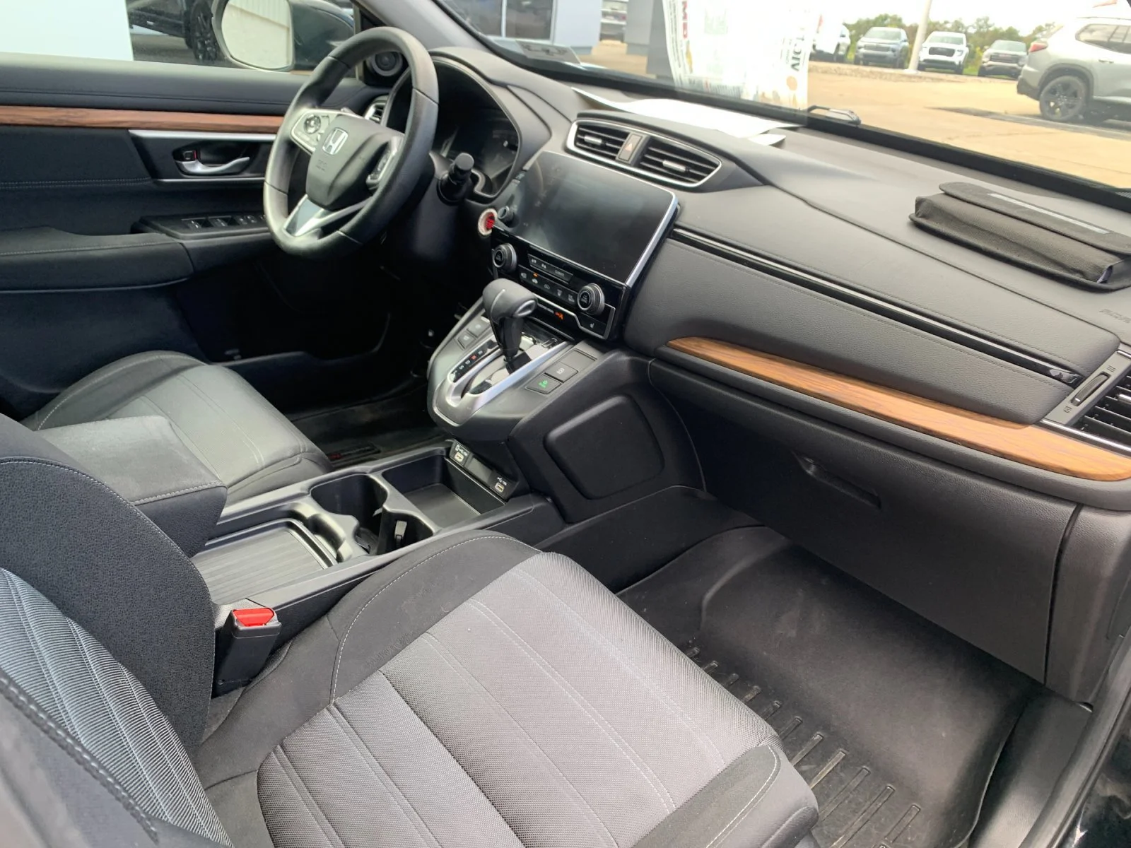 Used 2021 Black Honda AWD EX image 17