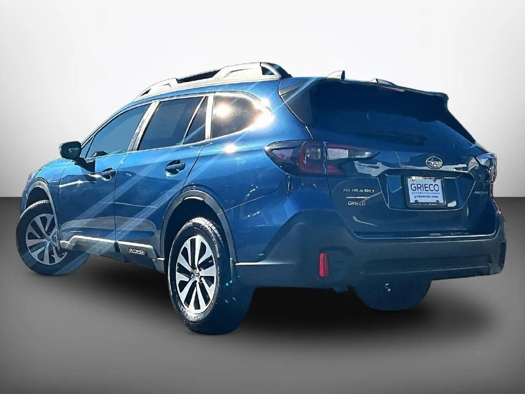 Used 2022 Abyss Blue Pearl Subaru Premium image 5
