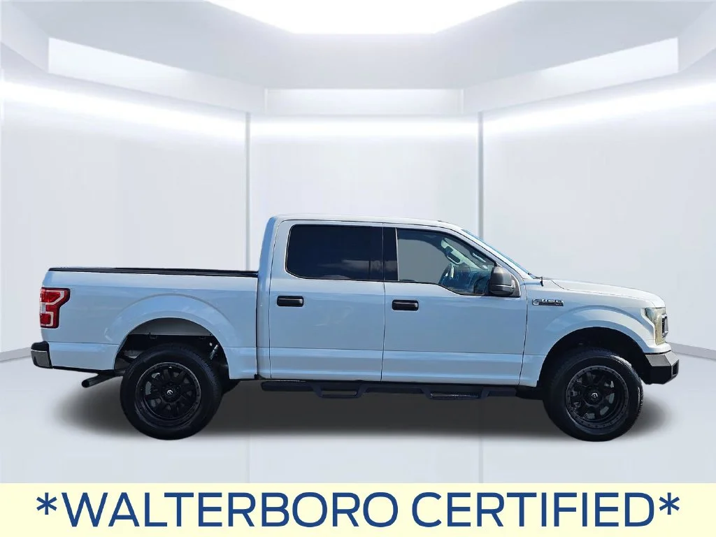 Used 2018 Oxford White Ford XLT image 24