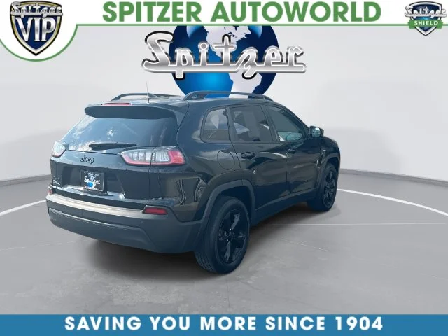 Used 2020 Black Jeep Latitude Plus image 10