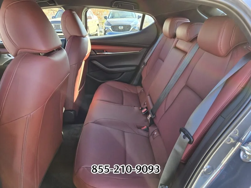 2026 Mazda Mazda3 Premium - Photo 8