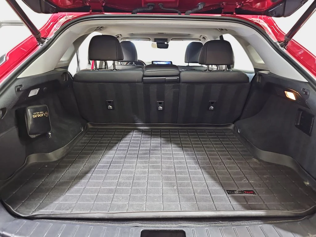 Used 2018 Red Lexus 350 image 14