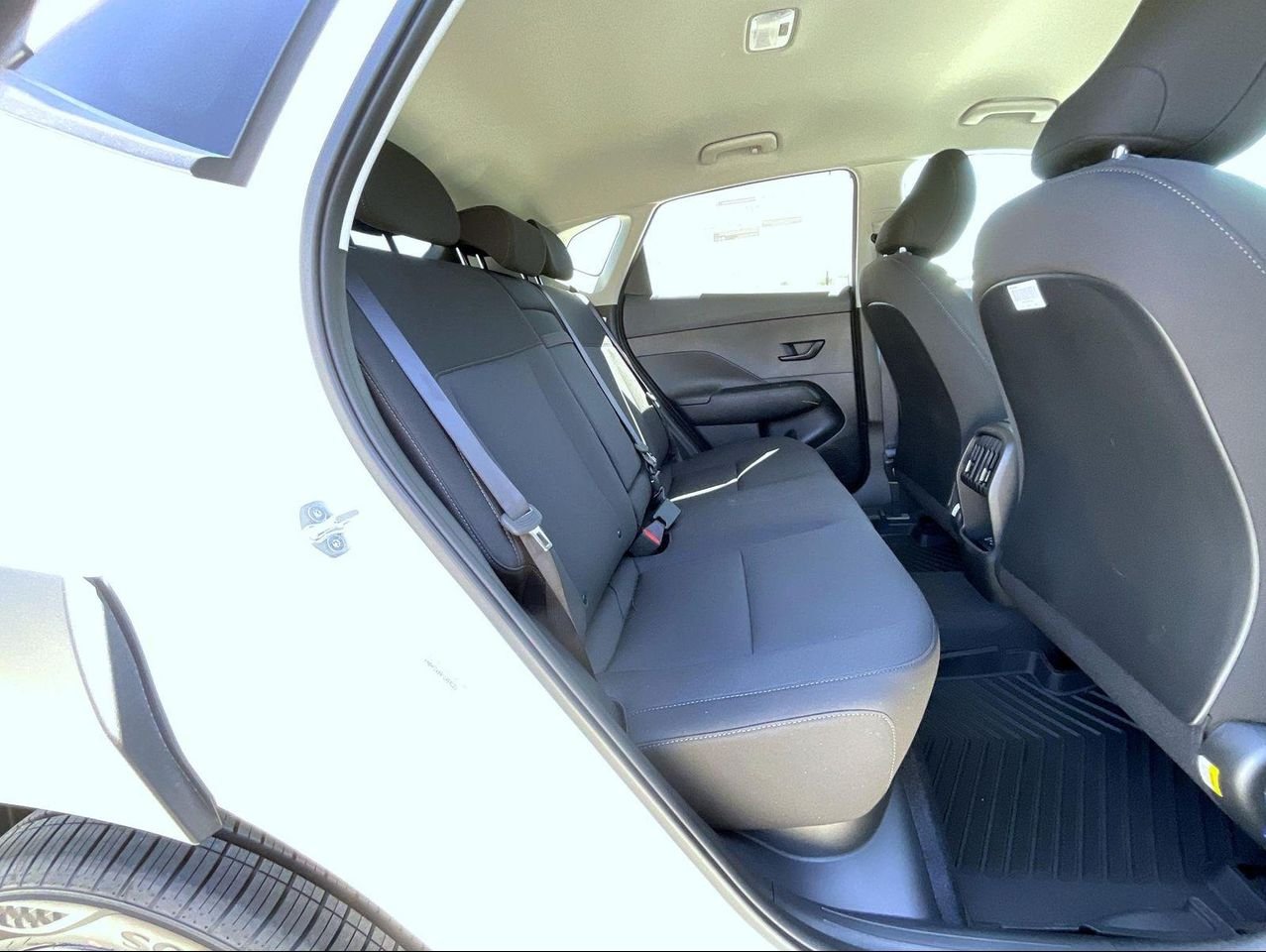 New 2026 White Hyundai SEL Sport image 19