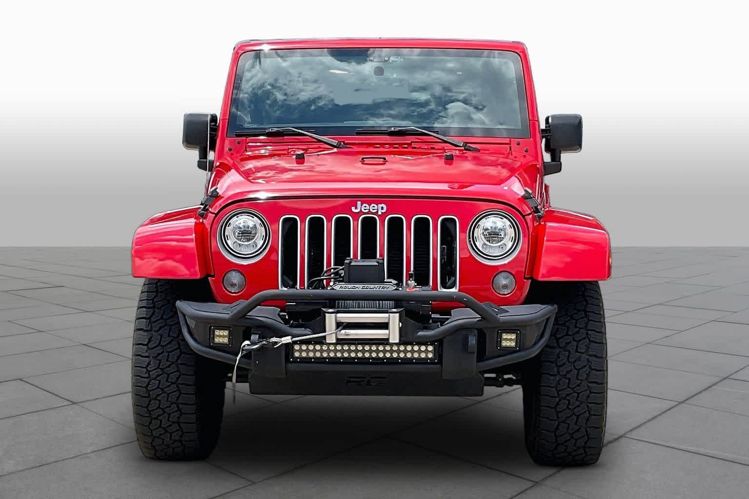 Used 2018 Firecracker Red Clearcoat Jeep Sahara image 4