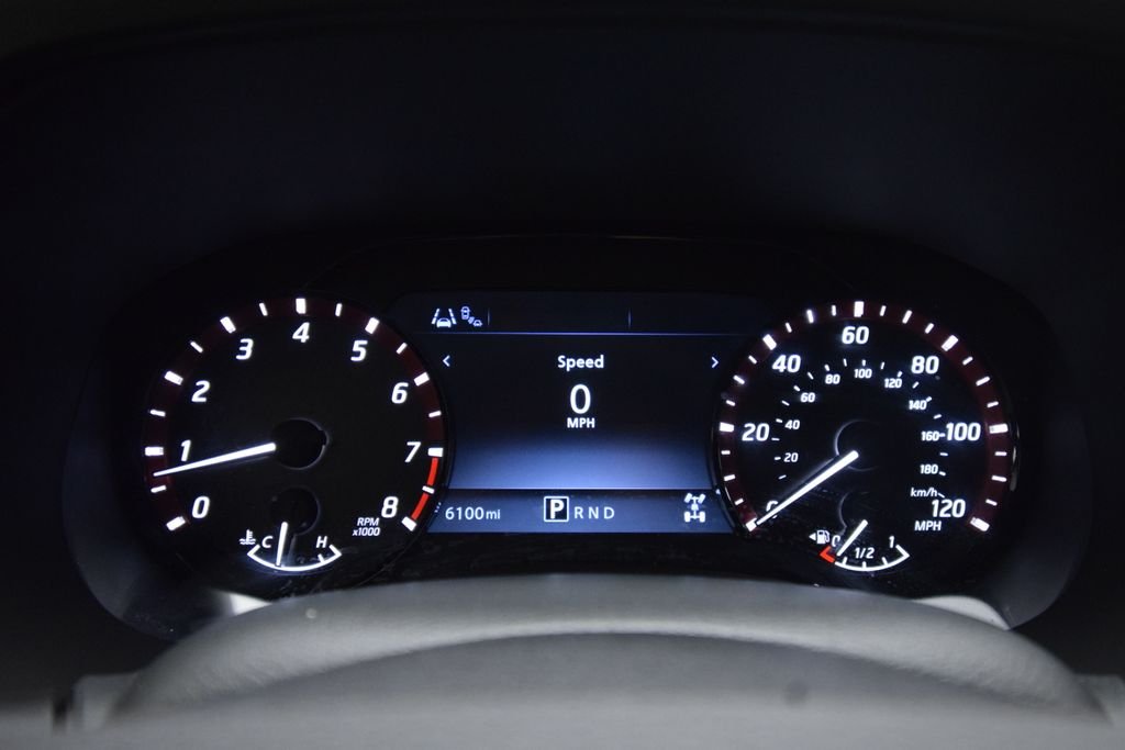 Used 2025 White Nissan PRO-4X image 14