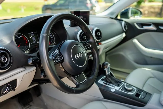 Used 2016 Black Metallic Audi 1.8T Premium image 31