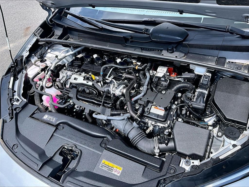 Used 2023  Toyota LE image 35