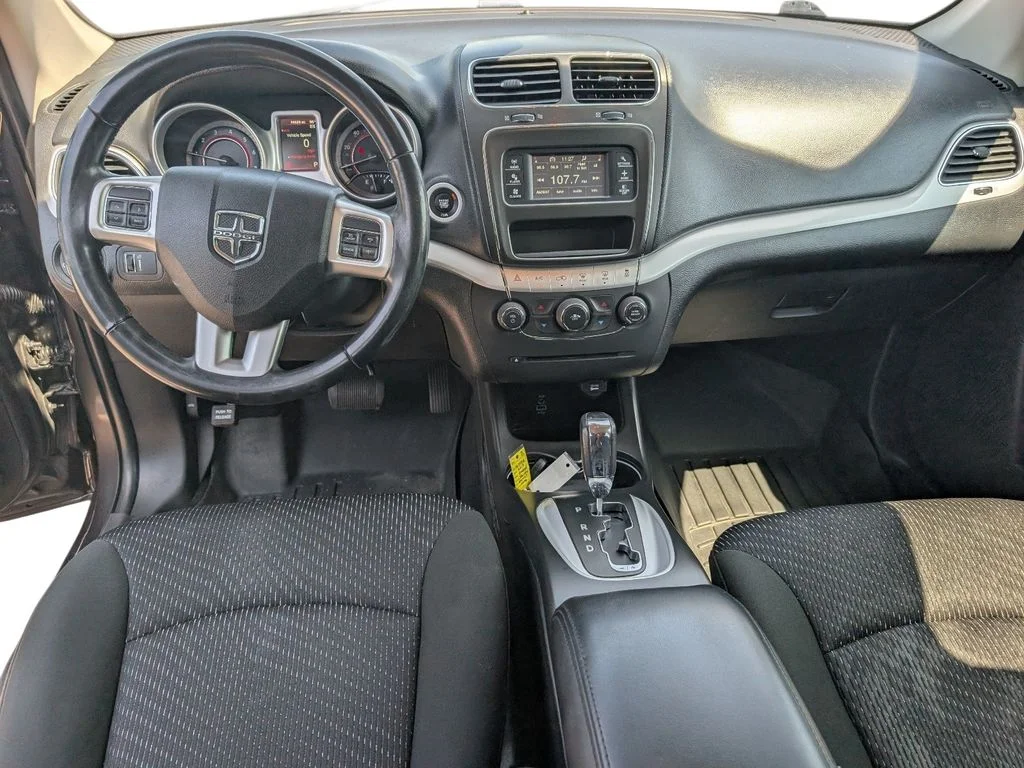Used 2019 Gray Dodge SE image 19