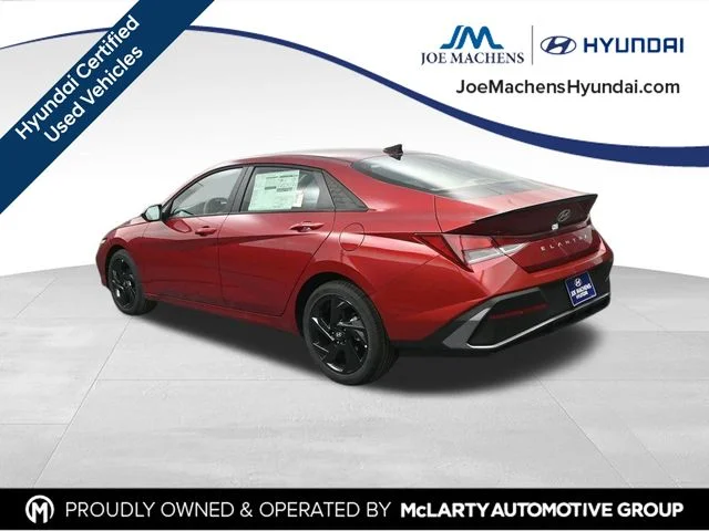 Used 2026 Red Hyundai SEL Sport image 7