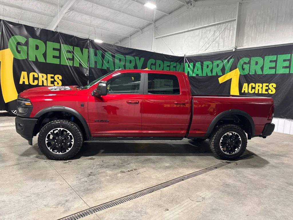 New 2026 Molten Red Pearl-Coat Exterior Paint RAM Rebel image 3