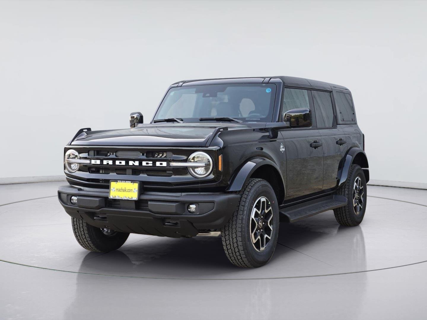 New 2026 Shadow Black Ford Outer Banks® image 2