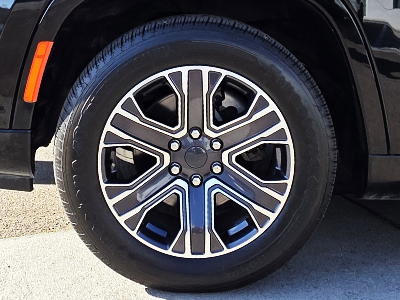 2023 Jeep Wagoneer Series II - Photo 9