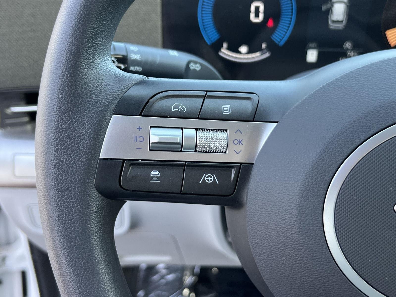 2026 Hyundai Kona SE - Photo 32