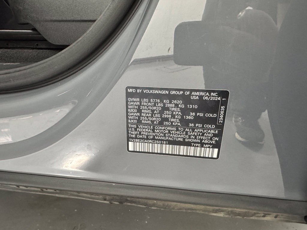 Used 2024 Pure Gray Volkswagen 2.0T SEL image 36