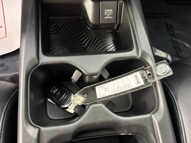 Used 2019 White Honda EX-L image 33